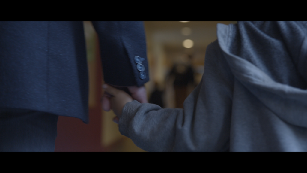 Streets of Paris are Always Two-sided Streets of Paris are Always Two-sided