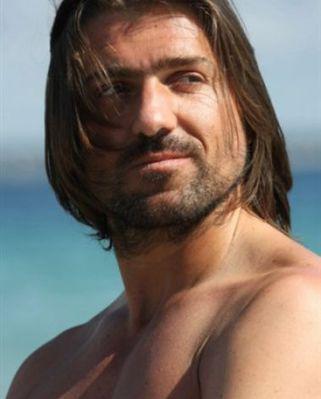 Pascal H&eacute;nault