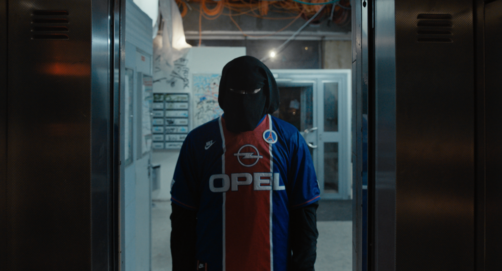 「グループ・ヴァイオレンス」 「グループ・ヴァイオレンス」