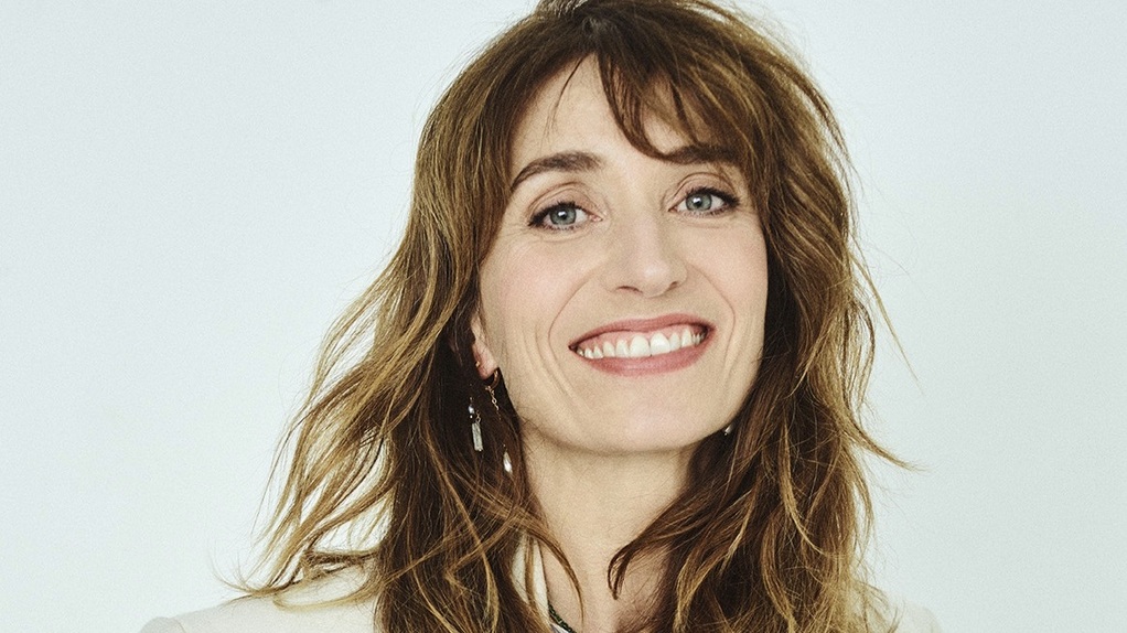 Fanny Herrero será la 2.ª galardonada con el Deadline TV Disruptor Award, que se entregará durante el Rendez-vous de Unifrance en El Havre. Fanny Herrero será la 2.ª galardonada con el Deadline TV Disruptor Award, que se entregará durante el Rendez-vous de Unifrance en El Havre.