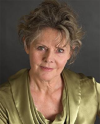 Monique Tost&eacute;e