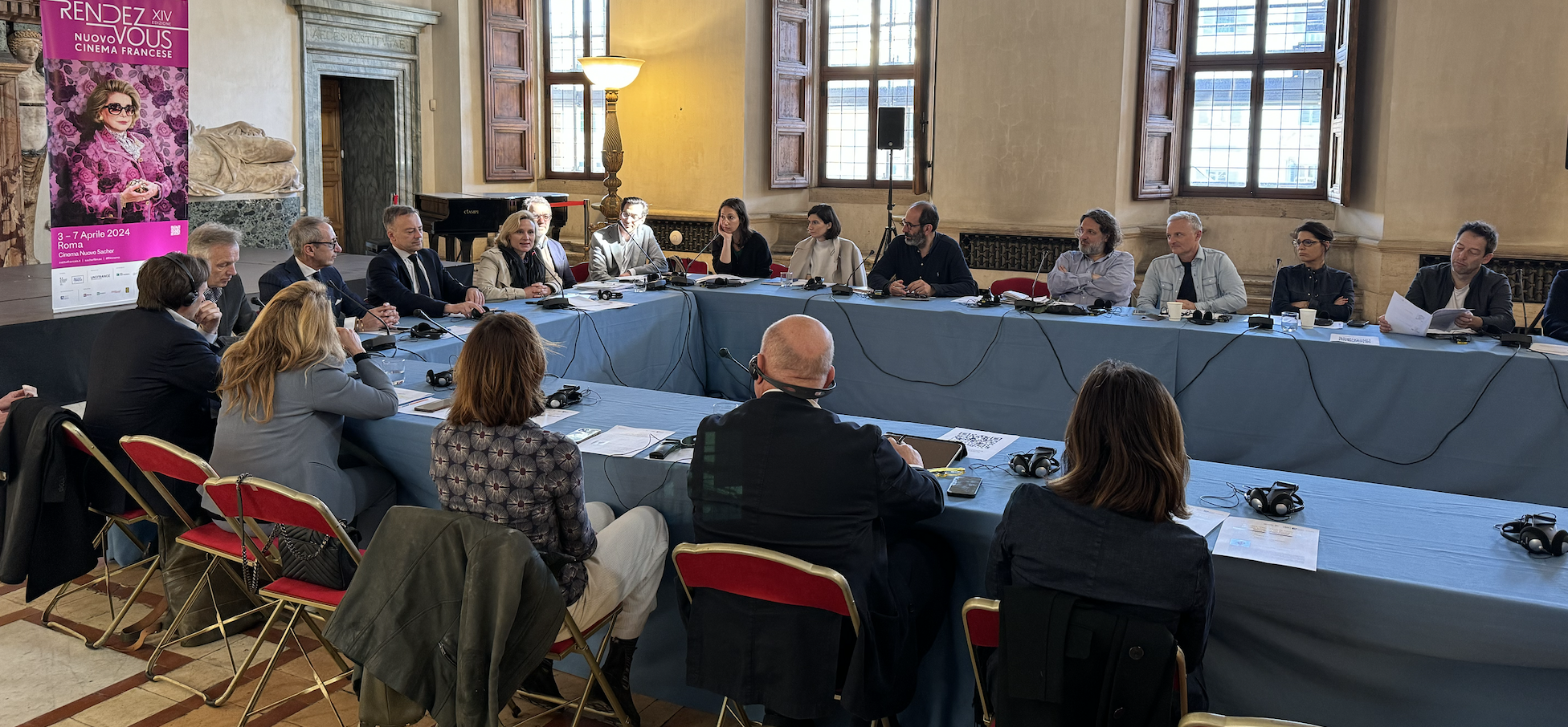 Italie-France : une table ronde entre institutions et professionnels de l'audiovisuel pour évoquer stratégies et nouvelles opportunités Italie-France : une table ronde entre institutions et professionnels de l'audiovisuel pour évoquer stratégies et nouvelles opportunités