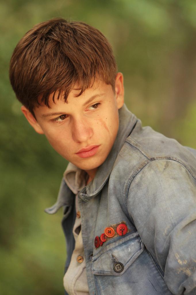 War of the Buttons (II) War of the Buttons (II)