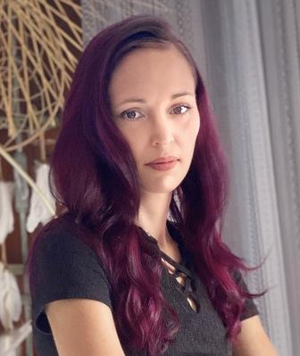 Chlo&eacute; Bebronne