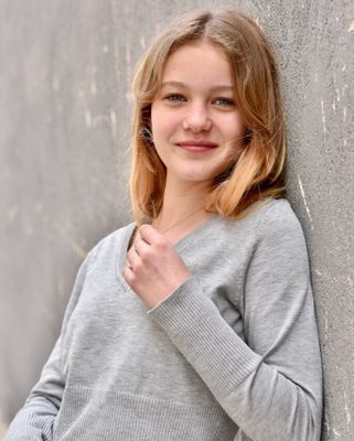 Lucy Loste Berset Lucy Loste Berset