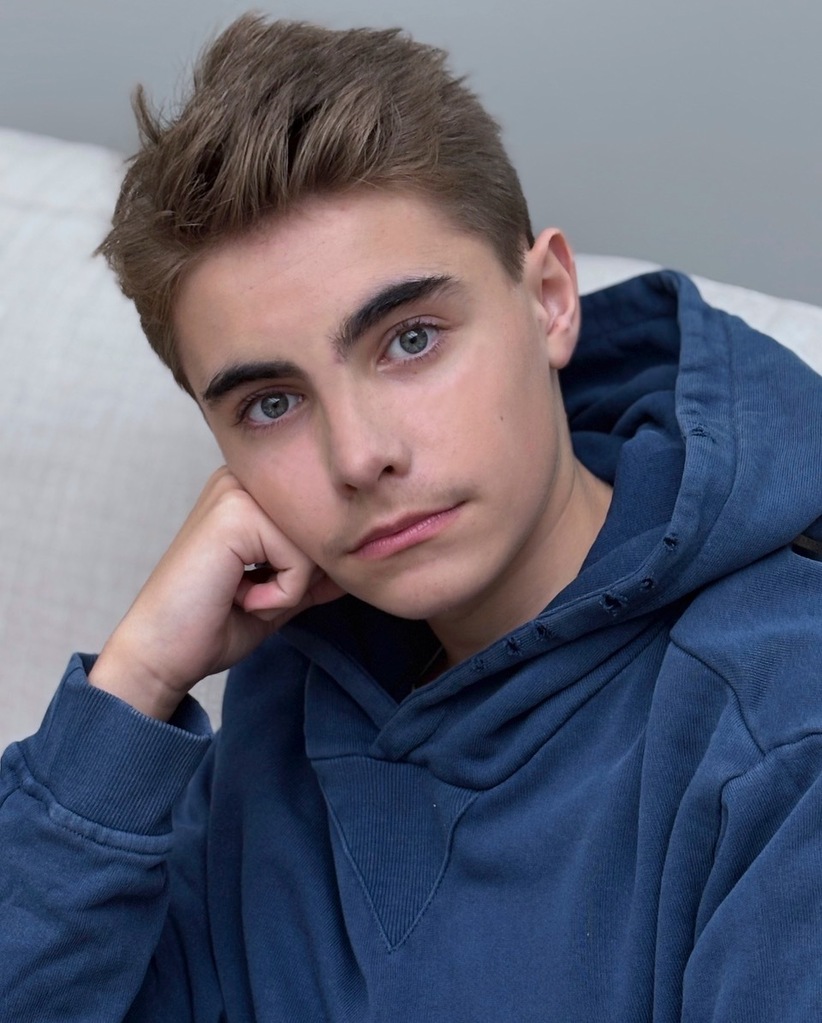 Simon Faliu Simon Faliu