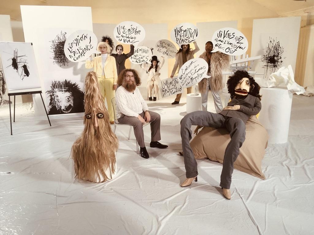 L’Émission a déjà commencé L’Émission a déjà commencé