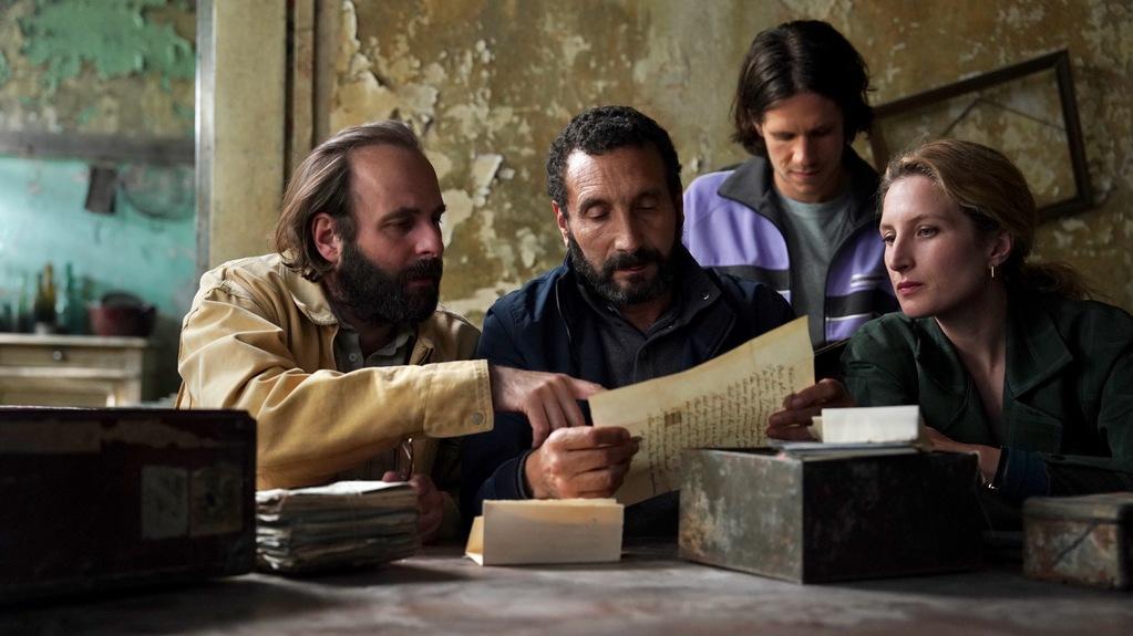 Colours Of Time - © STUDIOCANAL - COLOURS OF TIME - CE QUI ME MEUT - Emmanuelle Jacobson-Roques