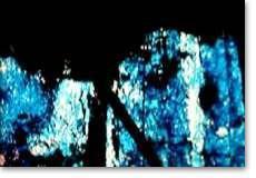 Parties visible et invisible d'un ensemble sous tension Parties visible et invisible d'un ensemble sous tension