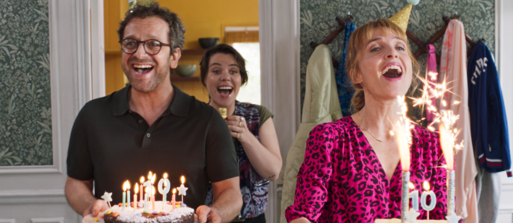 Bonus Family - © Federation Studio France_Mother Production_TF1_Be Films_RTBF (Télévision Belge)_MMXXIII Bonus Family - © Federation Studio France_Mother Production_TF1_Be Films_RTBF (Télévision Belge)_MMXXIII