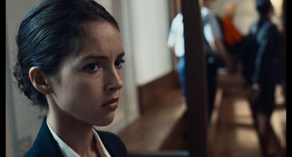 Lyna Khoudri - &copy; Cheyenne Federation - France 2 Cin&eacute;ma - Benuts - Federation Pictures