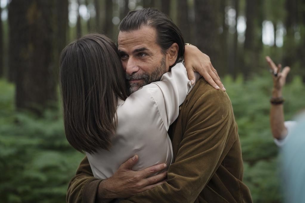 Erica - Potomak, TF1 - Studio TF1 Distribution - © Potomak, TF1 - Studio TF1 Distribution Erica - Potomak, TF1 - Studio TF1 Distribution - © Potomak, TF1 - Studio TF1 Distribution