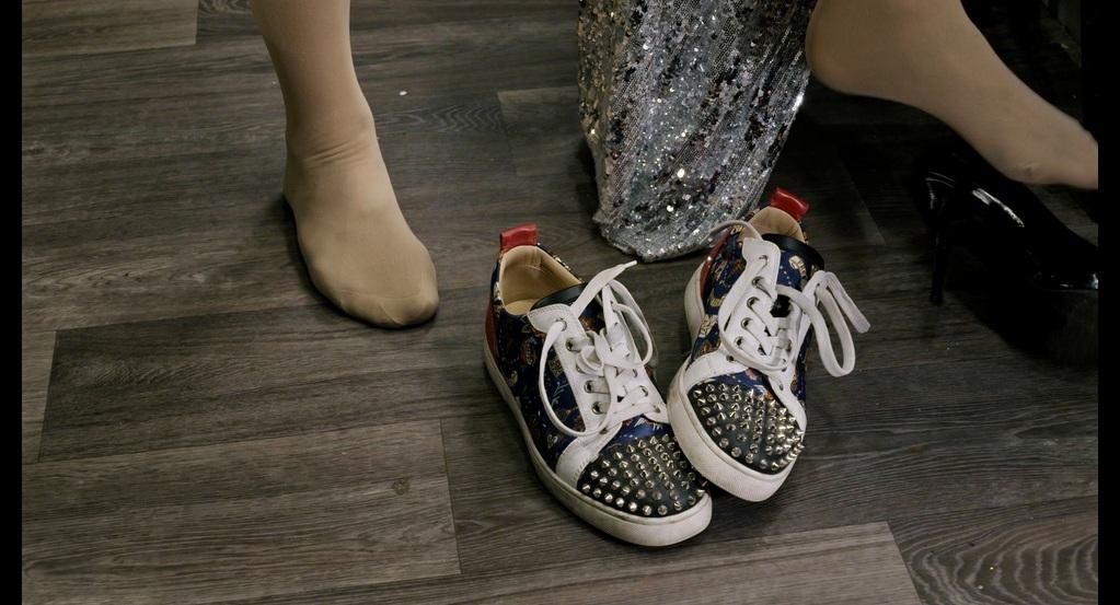 Strip-tease intégral - © Le Bureau - Apollo Films - France 3 Cinéma - Artémis Productions - RTBF Strip-tease intégral - © Le Bureau - Apollo Films - France 3 Cinéma - Artémis Productions - RTBF