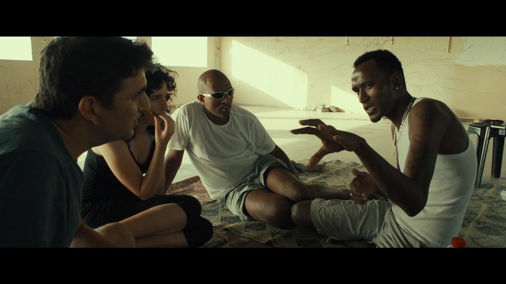 Entre les frontières Entre les frontières