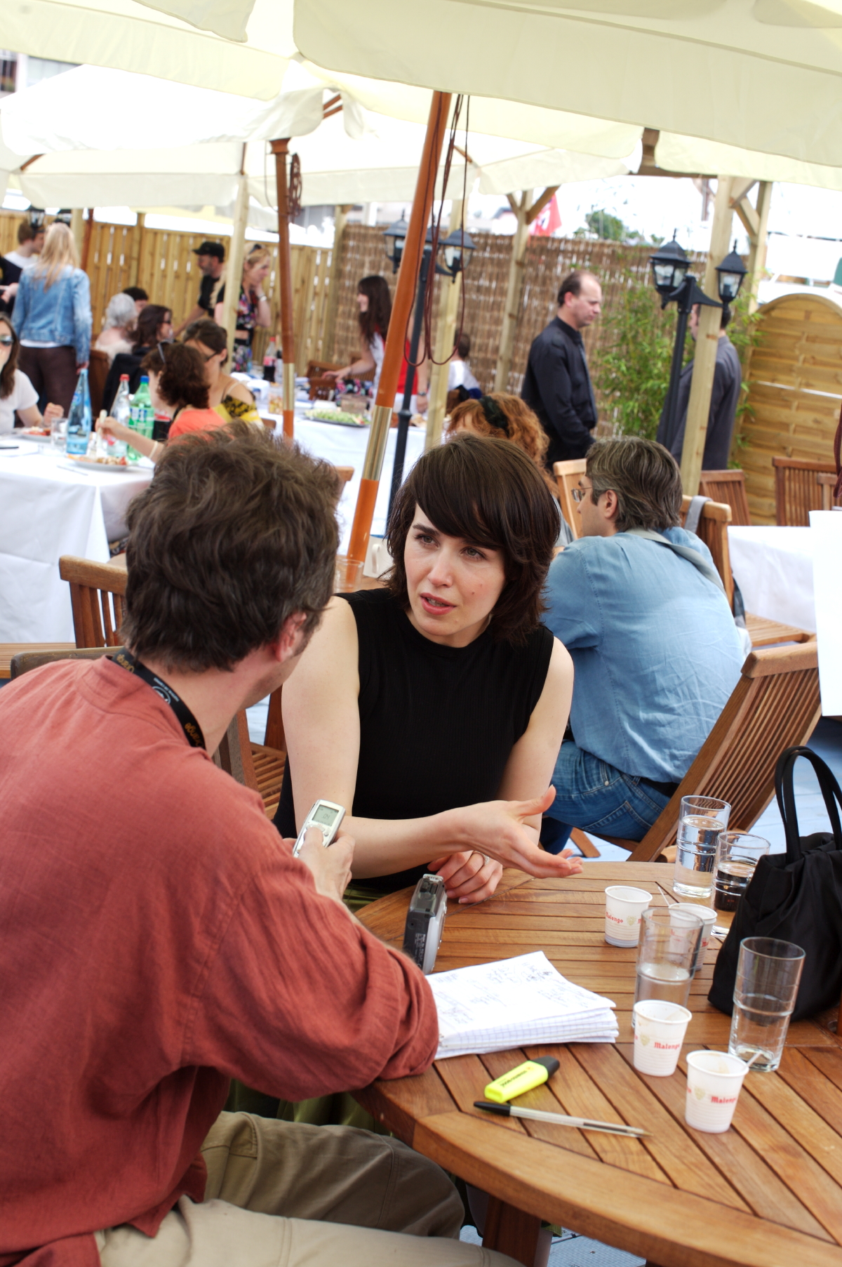 クラブユニフランス・続報 - Arta Dobroshi en interview - © Laurent Koffel @ Visual クラブユニフランス・続報 - Arta Dobroshi en interview - © Laurent Koffel @ Visual