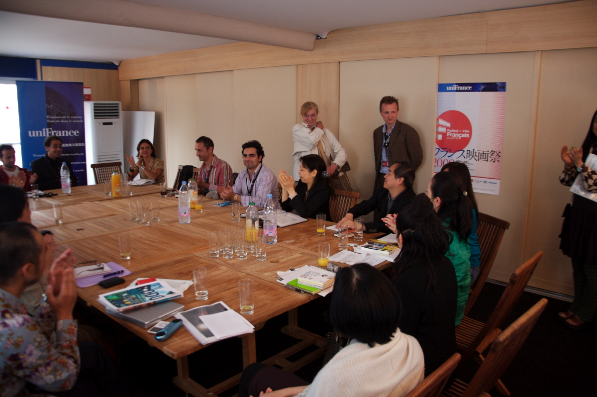 Actividad del club Unifrance en imágenes, 2a parte - Réunion Festival du film français au Japon - © Laurent Koffel @ Visual Actividad del club Unifrance en imágenes, 2a parte - Réunion Festival du film français au Japon - © Laurent Koffel @ Visual