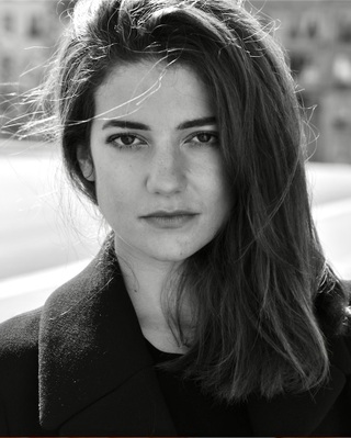 Esther Garrel