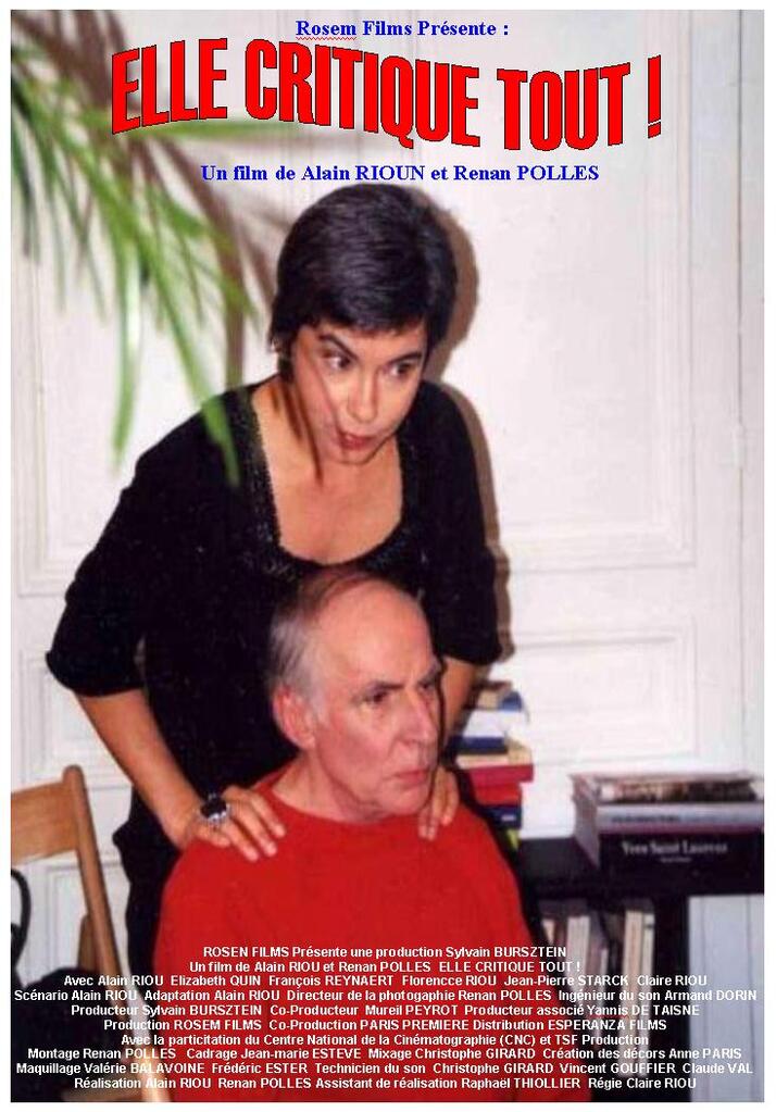 Elle critique tout ! Elle critique tout !