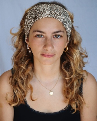 Louise Malek Louise Malek