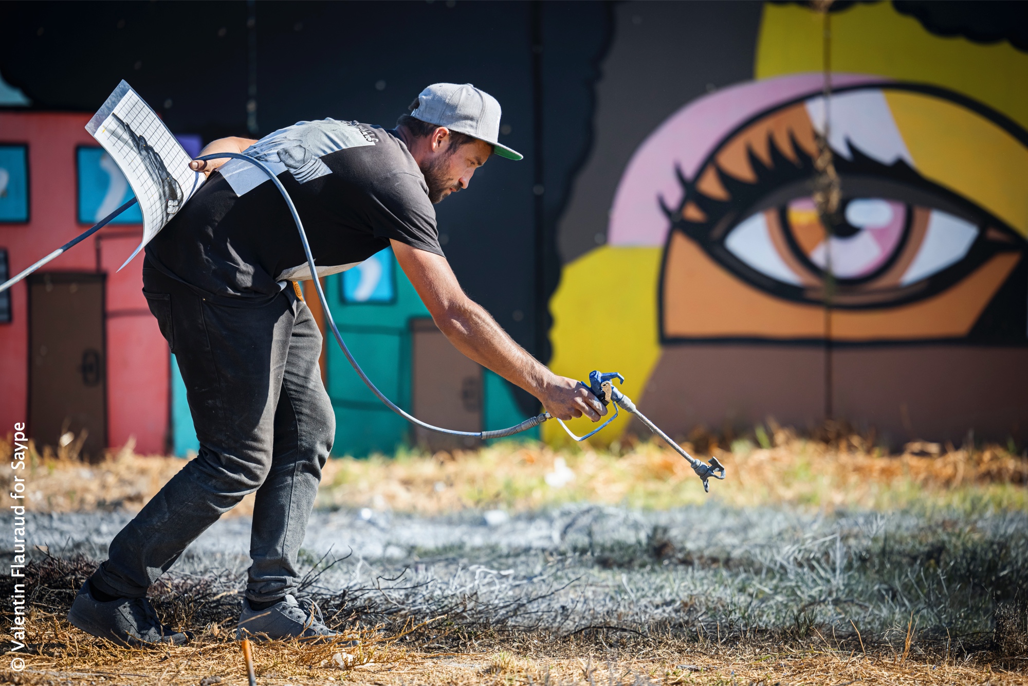 'Les mains de Saype', un documental sobre un artista cuya obra es admirada en todo el mundo 'Les mains de Saype', un documental sobre un artista cuya obra es admirada en todo el mundo