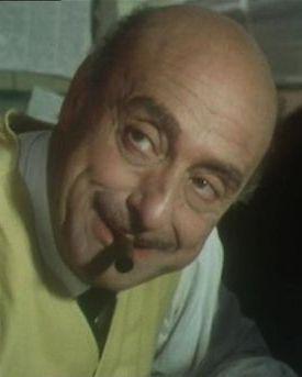 Albert M&eacute;dina