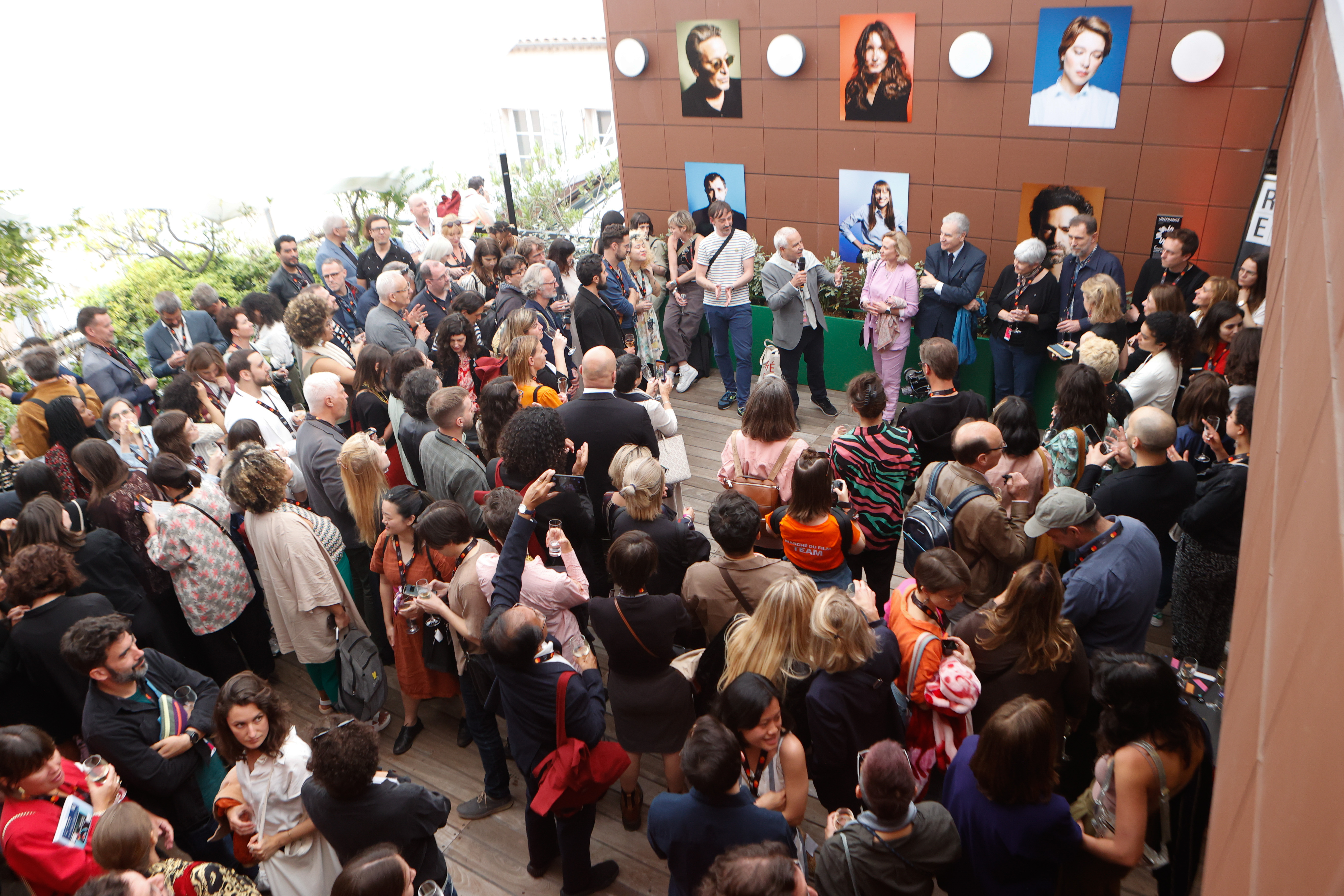 Los eventos en la Terraza y en el estand de Unifrance en Cannes, en imágenes - Cannes 2023 - Cocktail Cannes Doc - © Christophe Clovis / Unifrance • Cocktail Cannes Doc Los eventos en la Terraza y en el estand de Unifrance en Cannes, en imágenes - Cannes 2023 - Cocktail Cannes Doc - © Christophe Clovis / Unifrance • Cocktail Cannes Doc