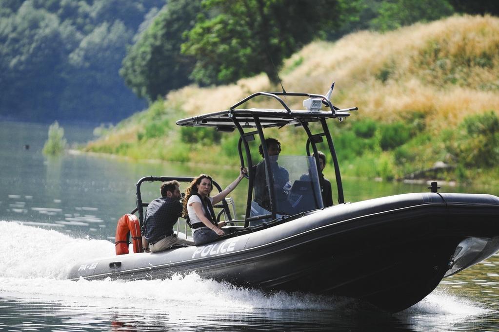 Surface - © Quad Drama, France Télévisions, Panache Productions, Nadcon Film - Studio TF1 Distribution Surface - © Quad Drama, France Télévisions, Panache Productions, Nadcon Film - Studio TF1 Distribution