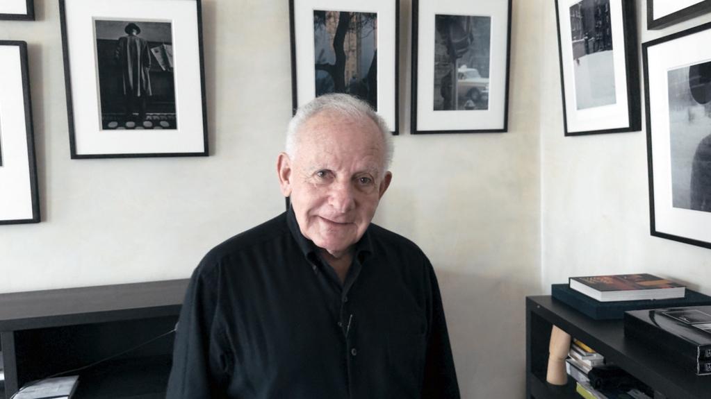 Julie Jones - &copy; Galat&eacute;e Films - MK Productions - Centre Pompidou - Wattson Production