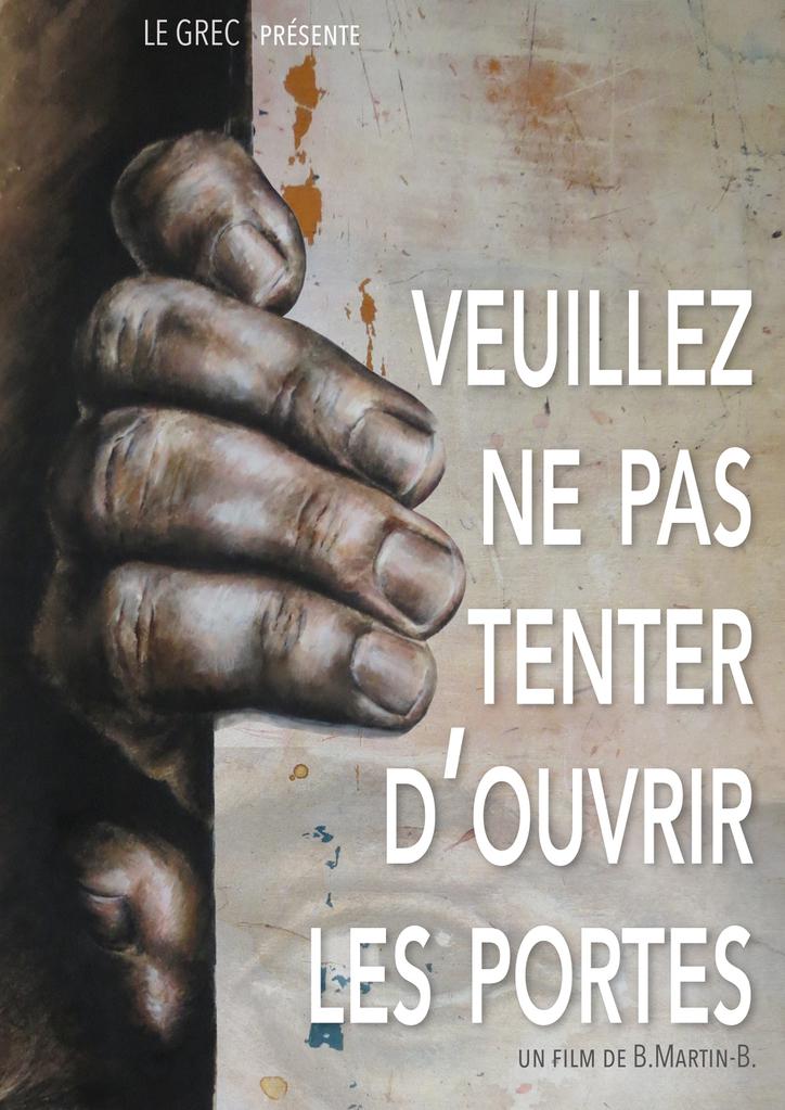 Veuillez ne pas tenter d’ouvrir les portes Veuillez ne pas tenter d’ouvrir les portes