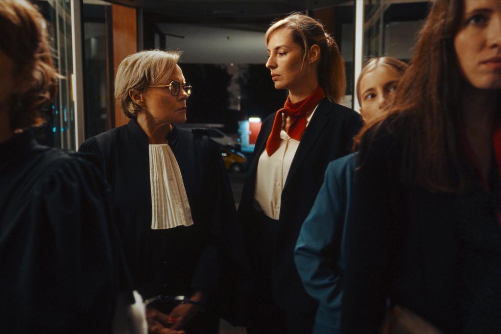 Louise Bourgoin Louise Bourgoin