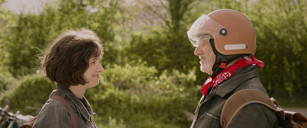 Crossig the Wall Crossig the Wall