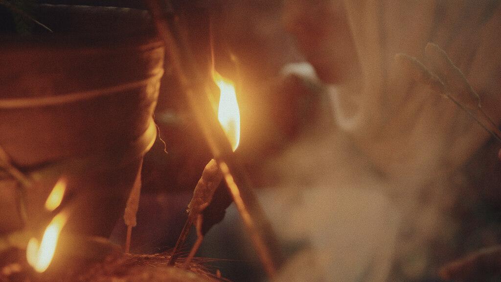 A Distant Call - &copy; Umbra Motion Picture Company / Talamedia / Fabrica Nocturna Cin&eacute;ma