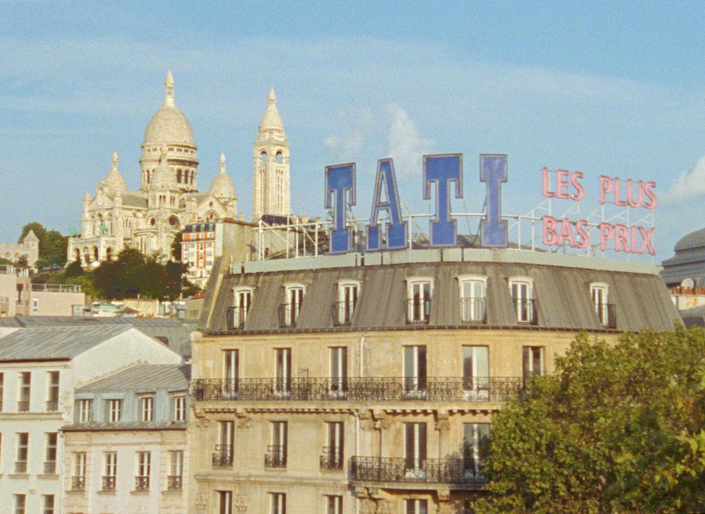 The Louxor’s Necklace The Louxor’s Necklace