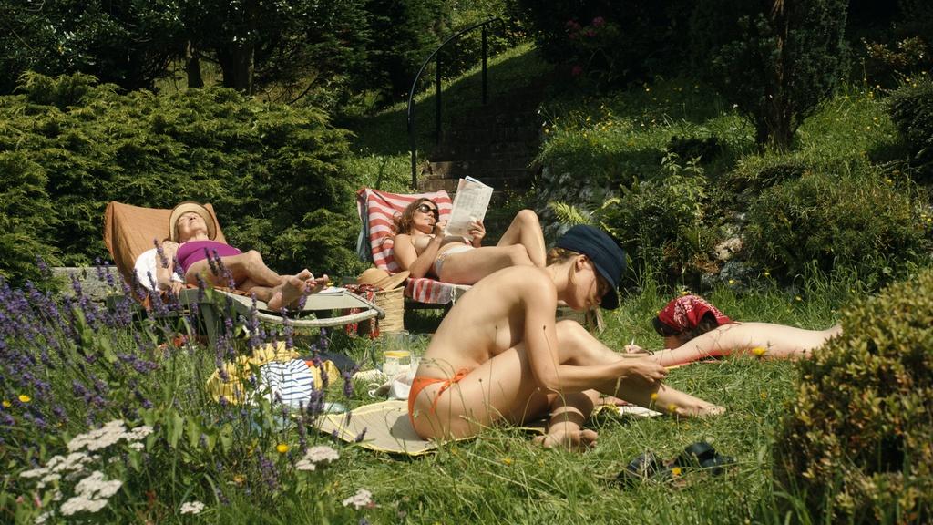 Those Who Stay Those Who Stay