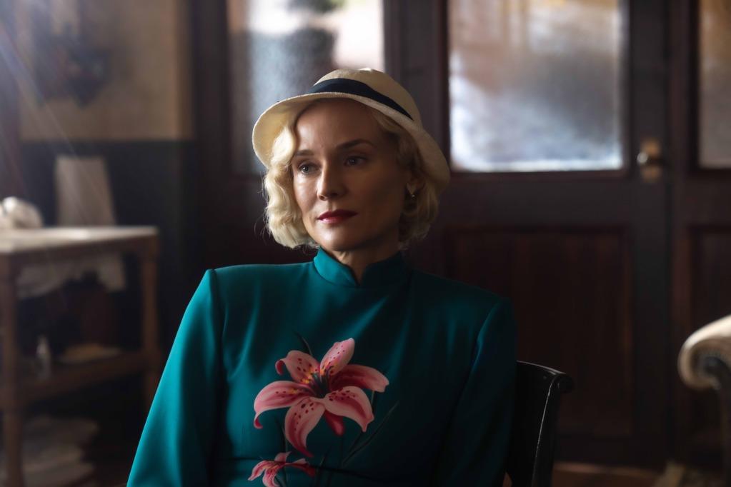 Marlowe - © Parallel Films (Marlowe) Ltd. Hills Productions A.I.E. Davis Films Marlowe - © Parallel Films (Marlowe) Ltd. Hills Productions A.I.E. Davis Films