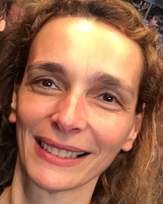 Emmanuelle Castro Emmanuelle Castro