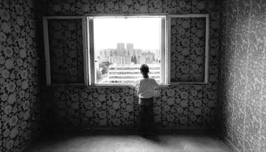 Chronique d'une banlieue ordinaire Chronique d'une banlieue ordinaire