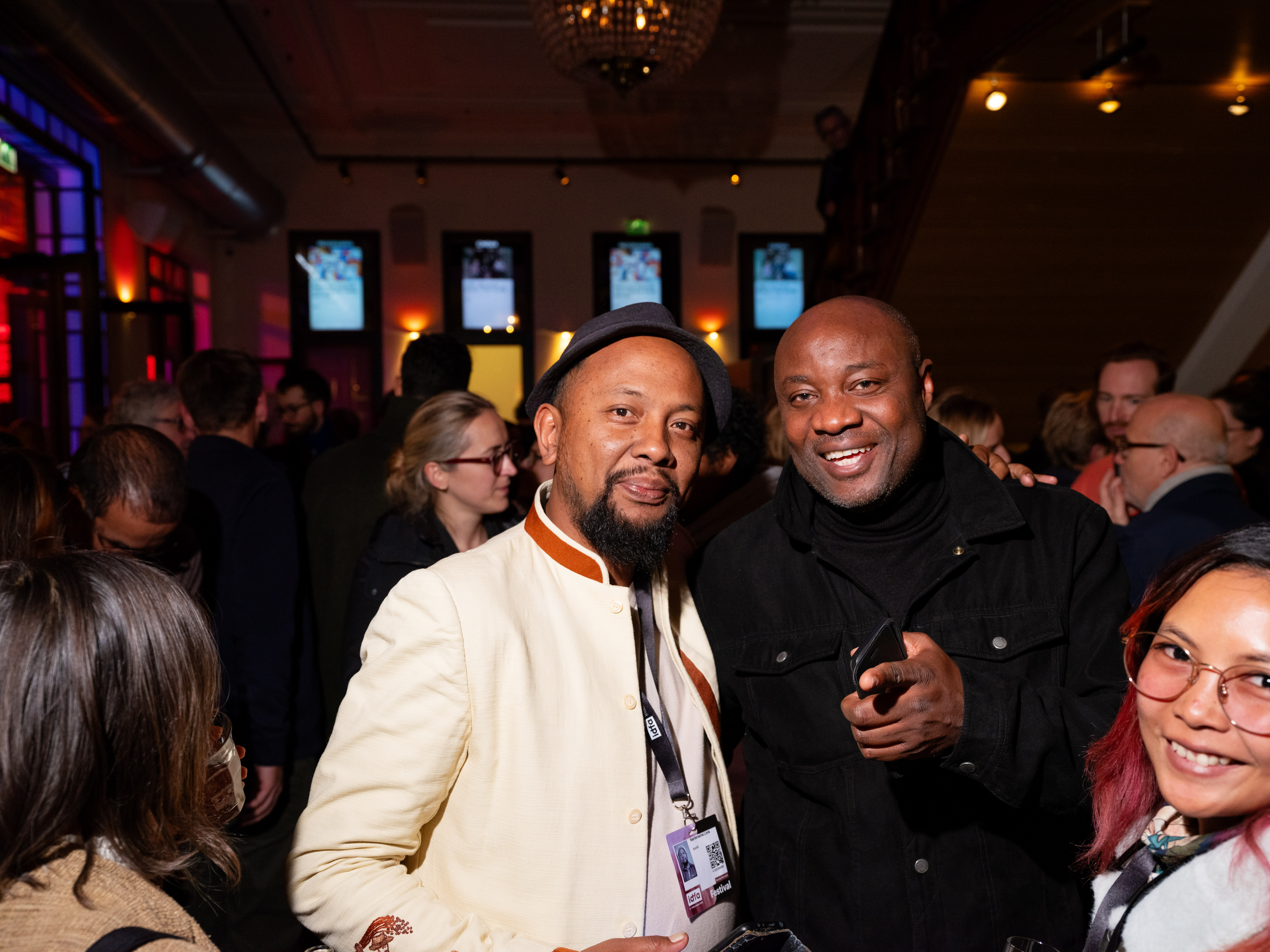 Beau palmarès pour le documentaire français au Fipadoc - Nantenaina Lova à l'IDFA Beau palmarès pour le documentaire français au Fipadoc - Nantenaina Lova à l'IDFA