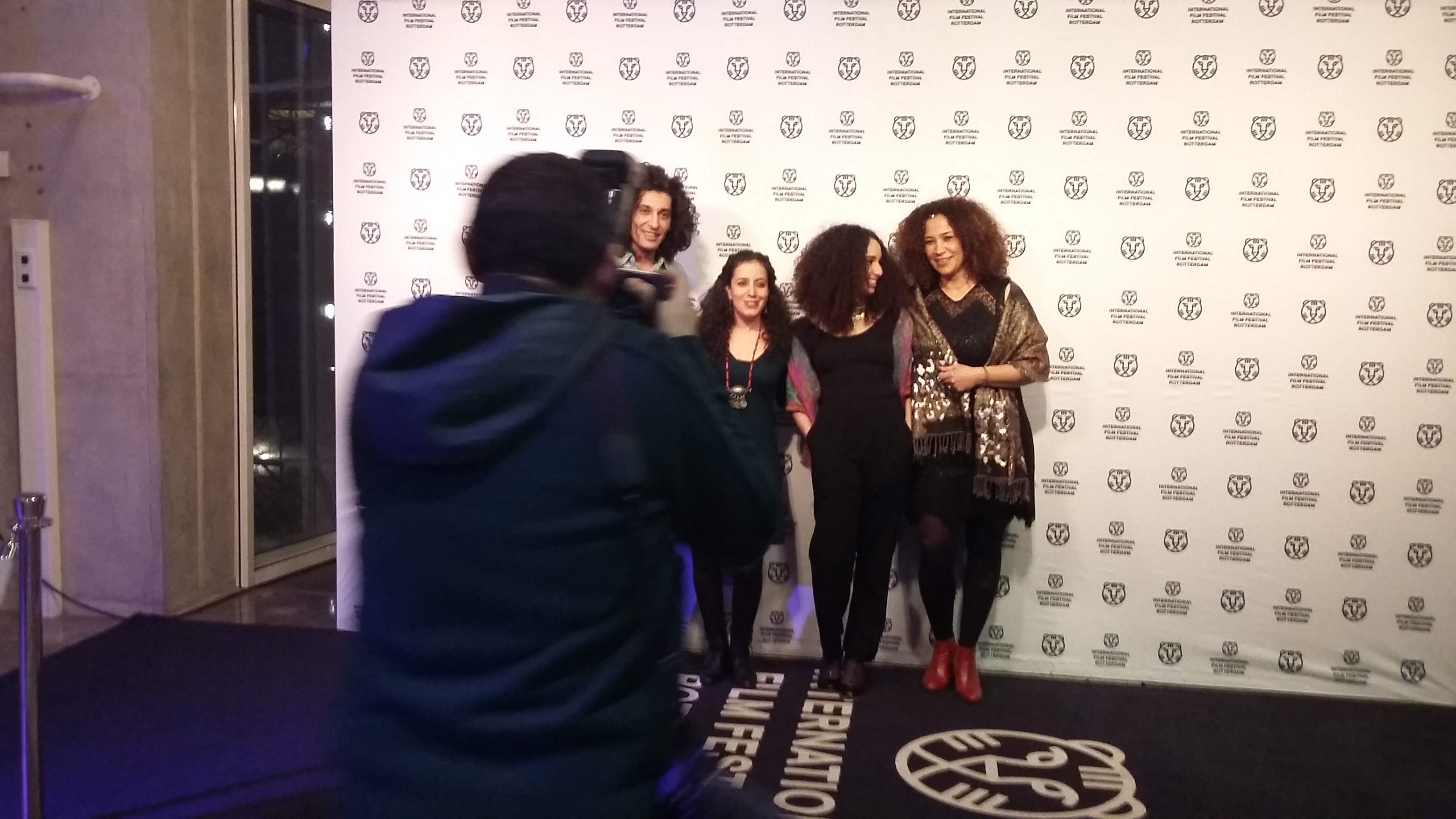 Les Ogres galardonada en el Festival de Rotterdam - Leila Bouzid et ses comédiennes Les Ogres galardonada en el Festival de Rotterdam - Leila Bouzid et ses comédiennes