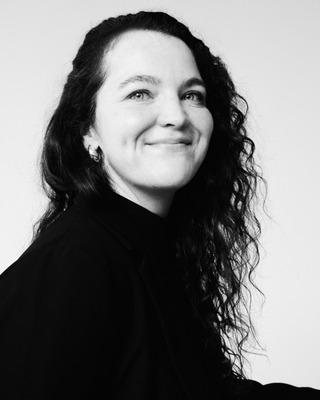 Ana&iuml;s Garaud - &copy; J. Vallon - Minerals