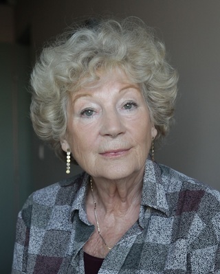 Dominique MacAvoy Dominique MacAvoy