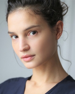 Pauline Deshons Pauline Deshons