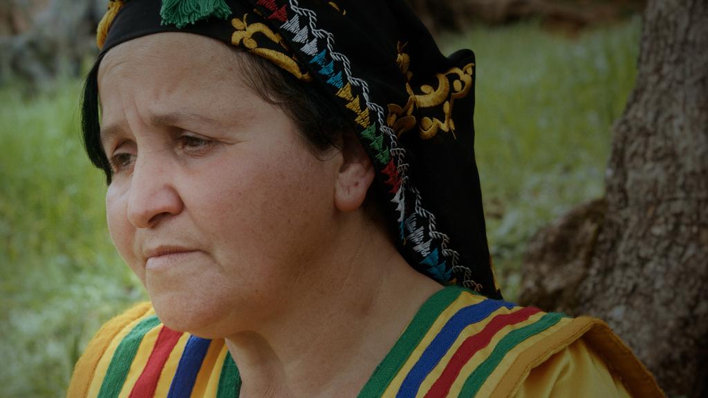 Achewiq - The Song of the Brave Women Achewiq - The Song of the Brave Women