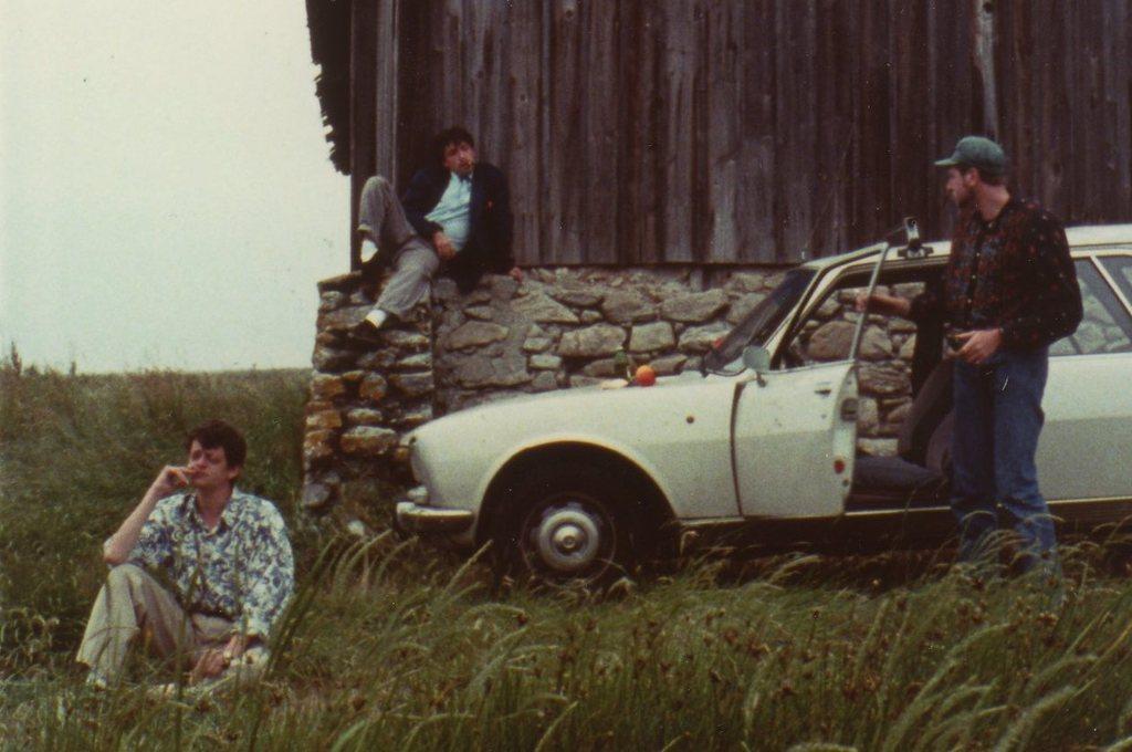 Les Trois Roses Les Trois Roses