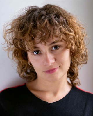 Hélène Bares Hélène Bares