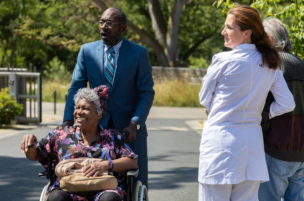 On fait quoi maintenant ? - © Jean-Claude Lother - 2024 Nolita Cinéma - Zamba Productions On fait quoi maintenant ? - © Jean-Claude Lother - 2024 Nolita Cinéma - Zamba Productions