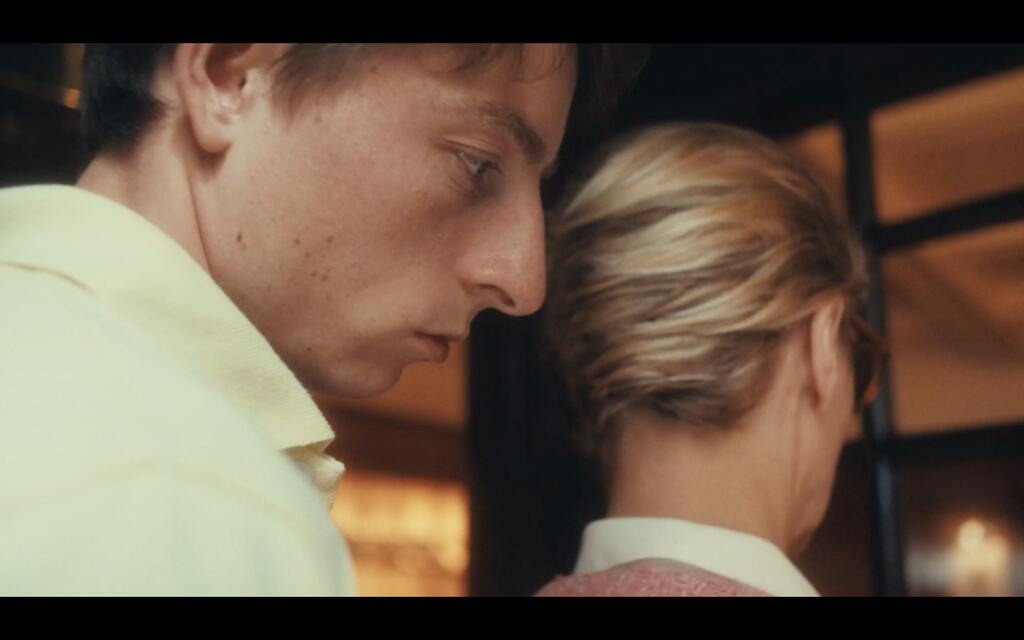 À l'Ouest À l'Ouest