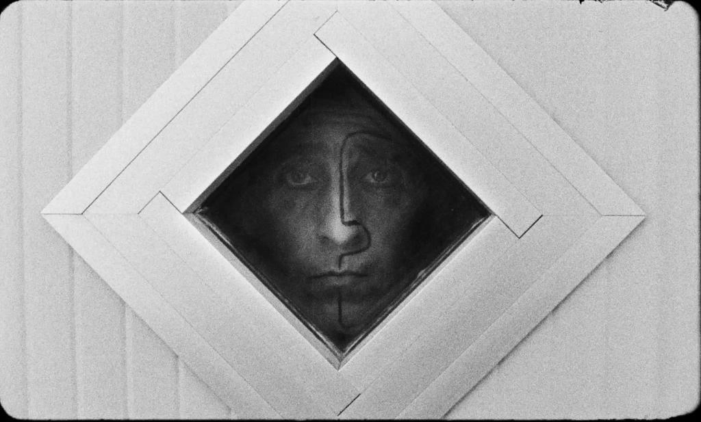 Il y a beaucoup de lumière ici Il y a beaucoup de lumière ici