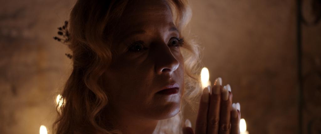 Ophélie ou la malédiction des douves Ophélie ou la malédiction des douves