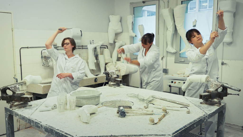 Tell Me What Foot You're Dancing On